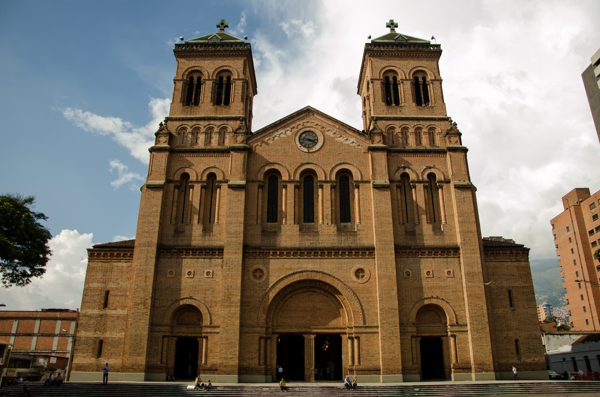 Parroquia La Catedral Metropolitana de Medellín